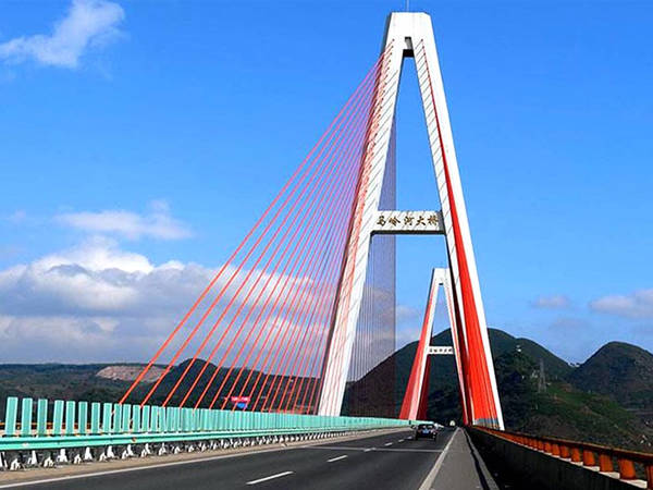 高度197米！机制砂粉煤灰混凝土首次运用于贵州马岭河大桥建设